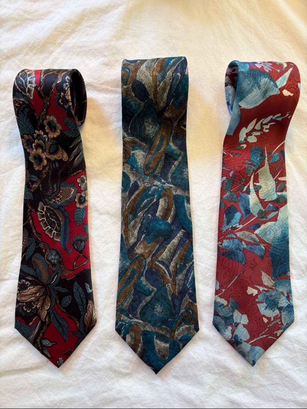 Set of 3 Men's Floral & Abstract Ties - Kenneth Roberts, Cabralli and Metropolis